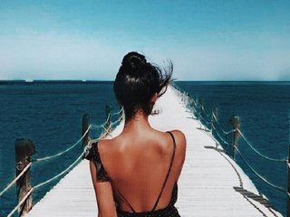 ArinaMeow19