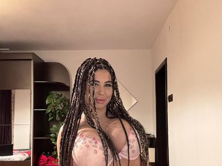 MegaBoobsDee