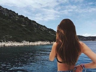 Vivian66