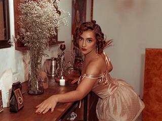 Annie Bennett