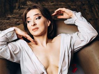 Julia Renard