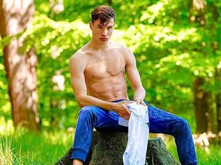 Liam Haring