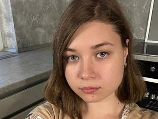 Lilian Hanney Profile Picture