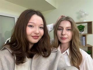 Loreta Moede Chasity Annese