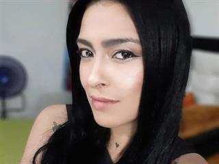 Samanta Lyonn