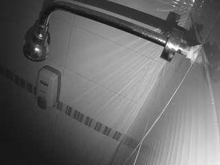 voyeurcam jb gym shower