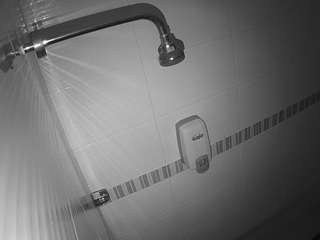 voyeurcam jb shower 13