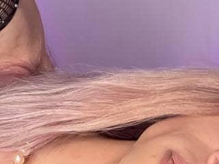 Yvonne 