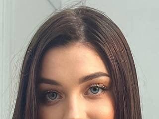 AngelinaWett