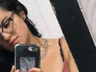 Angiehot09