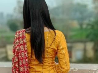 Anshika Live