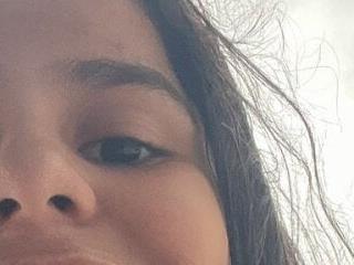 cami hots