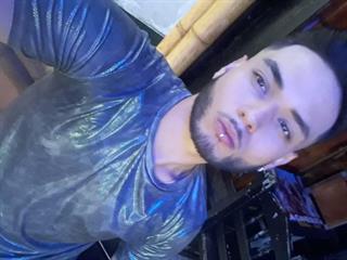 Dylan lookatme