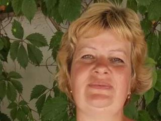 Ettie Tonia
