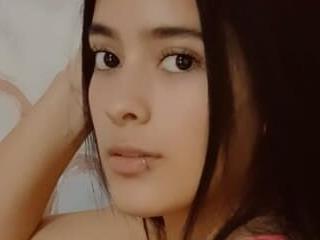 Isaa Queen