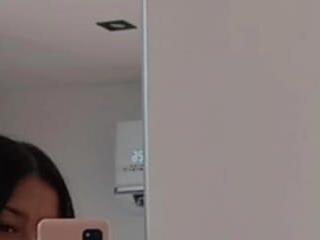 KaylaMinov