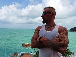 LuckyAlexx