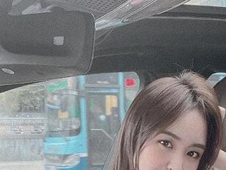 Lyzi lovely01