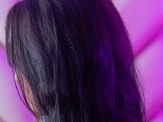 MiaDevine 1