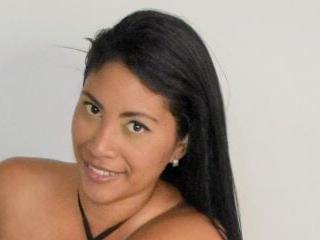 MiaJoness13