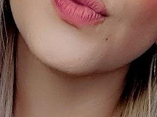 Milf f W