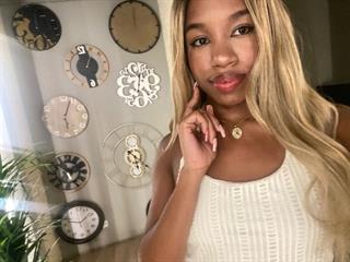 naomi blaze