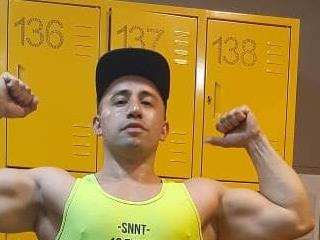 Noah miills1 hot