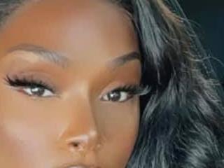 SeductiveMiahBrown