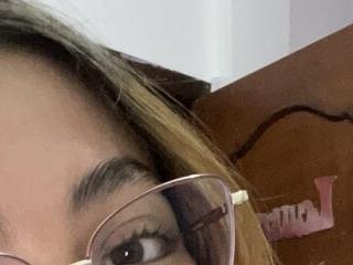 ValeriaEbony03