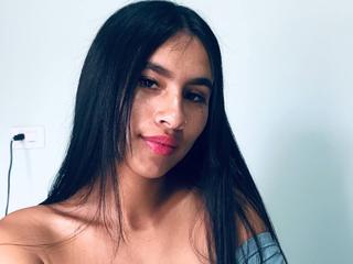 Miaa Davis