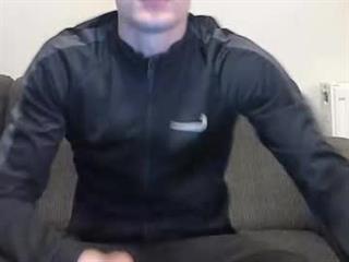 skinnyguywithbigd